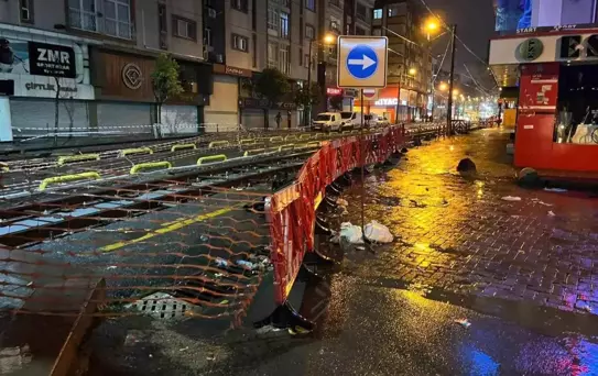 Zeytinburnu'nda Tramvay Seferleri Aksadı