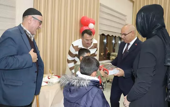 Ağrı, Ardahan ve Kars'ta Cumhuriyet'in 102. yılı dolayısıyla resepsiyon düzenlendi