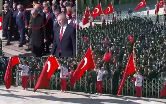 Anıtkabir'de ''Her yer Tayyip, her yer Erdoğan'' sloganları atıldı