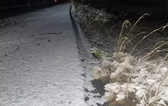 Kars'ta Kar Yağışı Zorluk Çıkarıyor