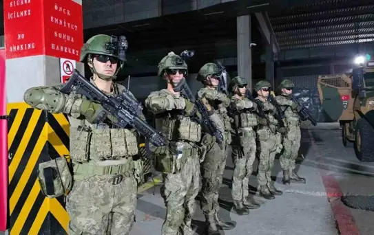 Türkiye'nin 102. Yılı Kosova'da Kutlandı