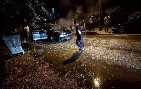 Karapınar'da Otomobil Yangını