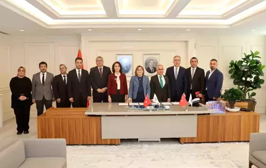 Gaziantep Büyükşehir Belediyesi ve Üniversitesi Yeni Protokol İmzaladı