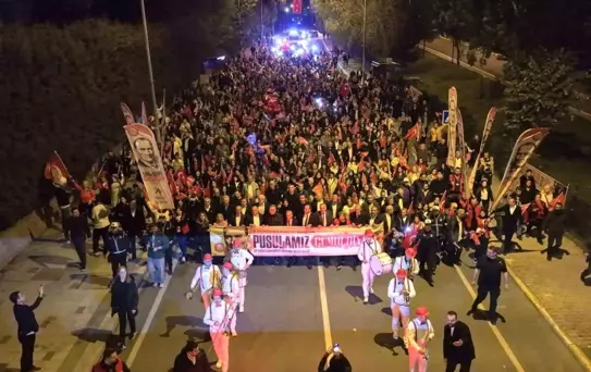 Küçükçekmece'de 29 Ekim Cumhuriyet Bayramı Coşkuyla Kutlandı