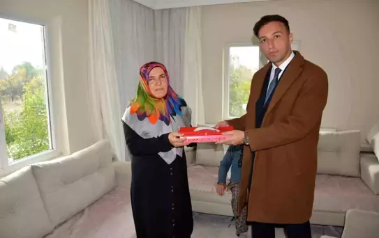 Başsavcı Ozan Kapıcı'dan şehit ailesini ziyaret