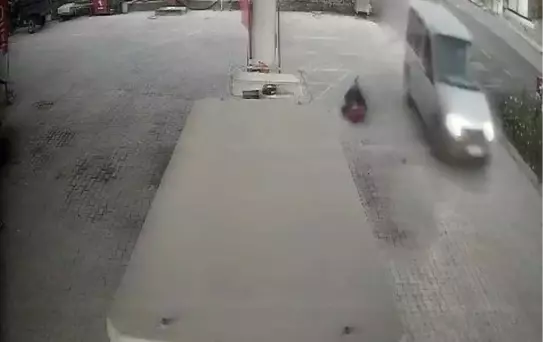 Baskil'de Araçla Çarpma Olayı