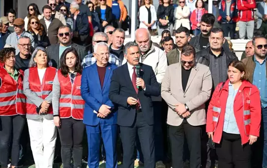Gemlik Belediye Başkanı Deviren, Gemlik Kafe Projesi İçin Basın Açıklaması Yaptı