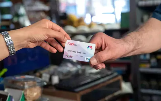 Mersin'de Dar Gelirli Ailelere 'Halk Kart' Desteği