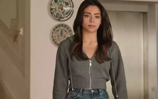 :Kızılcık Şerbeti'nde fırtına dinmiyor: Sıla Türkoğlu'ndan şaşırtan karar