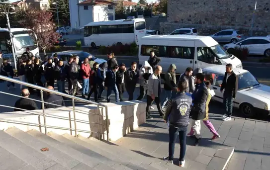 Sahte Kripto Çetesi Çökertildi