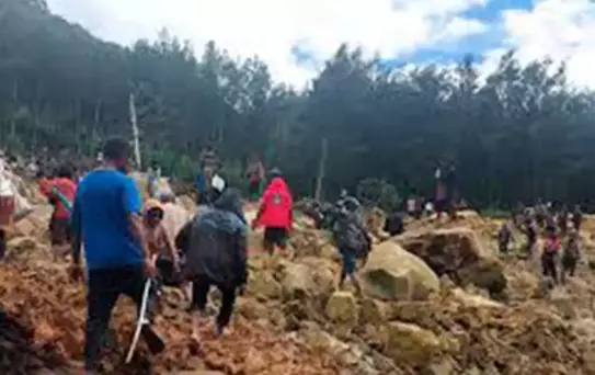 Papua Yeni Gine'de toprak kayması: 21 ölü