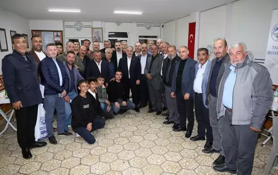 Talas Belediye Başkanı Yalçın, muhtarlarla bir araya geldi