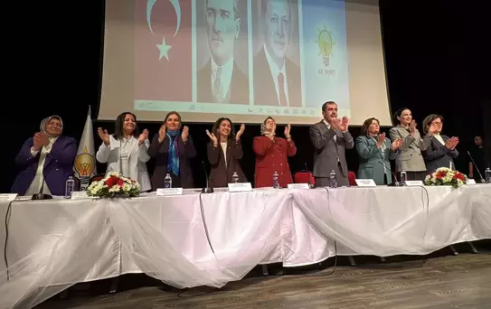 AK Parti Genel Merkez Kadın Kolları Başkanı Ercan: 'Artık tüm dünyanın lideri olan bir Cumhurbaşkanımız var'