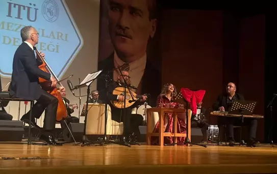 İTÜ Mezunları Derneği'nden Cumhuriyet Konseri