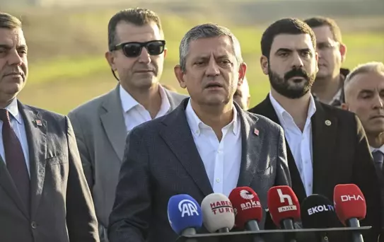 CHP Genel Başkanı Özel, Marmara Kapalı Ceza İnfaz Kurumu önünde konuştu Açıklaması