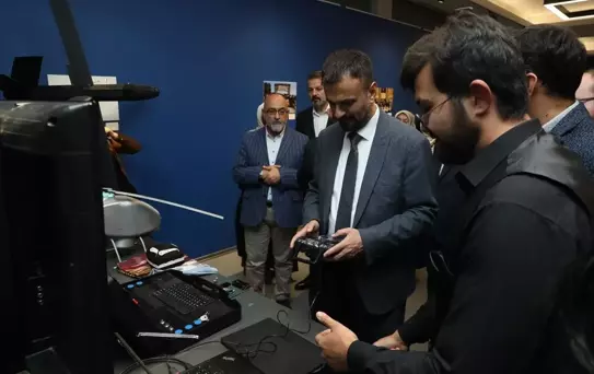 Kayseri'de 'Bi' Dünya Sanat' Sergisi