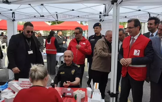 Salihli'de 2413 Ünite Kan Bağışı Yapıldı