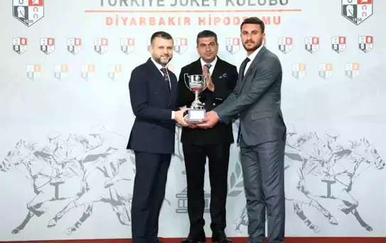 Eğil Belediye Başkanlığı Koşusu'nda Menabinoğlu Birinci Oldu