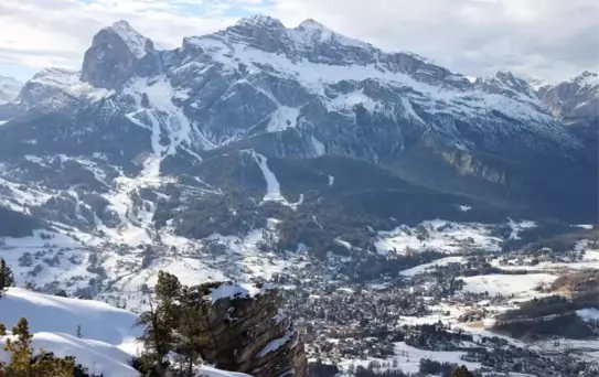 İtalya'da Çığ Düştü: 5 Ölü