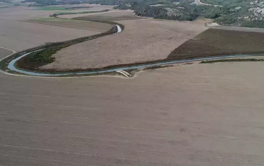 Kuraklık Nedeniyle Tarihi Köprü Yeniden Ortaya Çıktı