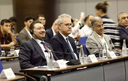 Suudi Büyükelçi İzmir'de İş Fırsatlarını Görüştü