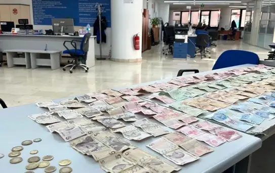 Bolu'da Dilenci Operasyonu: 4 Bin 445 TL'ye El Konuldu