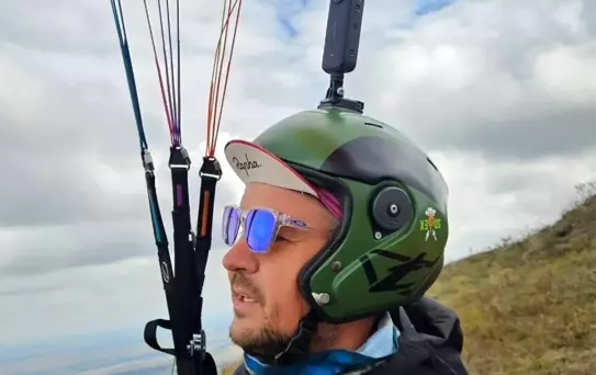 Rus Paraşüt Pilotunun Feci Kazası