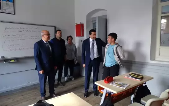 Kaymakam Evlice'den Okul Ziyareti