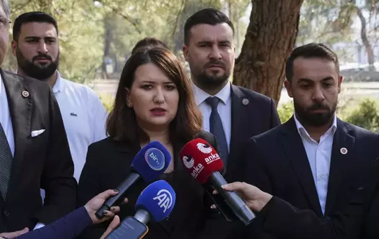 Gökçe Gökçen'den Tutuklu Soyer ve Çalık'a Ziyaret