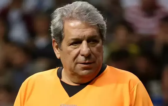 Erman Toroğlu'na Roman Derneklerinden Tepki