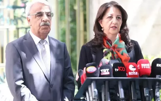 İmralı ziyareti sonrası DEM Parti'den ilk açıklama! Öcalan'ın mesajı paylaşıldı