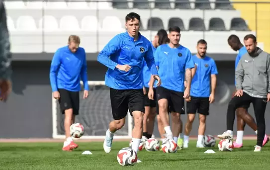 Manisa FK, Sivasspor Maçı Hazırlıklarına Devam Ediyor