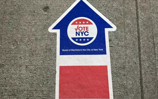 New York'ta Belediye Başkanlığı İçin Oy Kullanımı Başladı