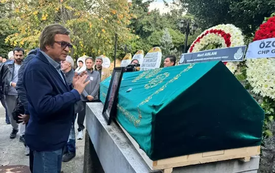 Ahmet Gülhan Son Yolculuğuna Uğurlandı