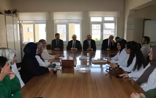 Hasan Uygun Of'taki Okulları Ziyaret Etti