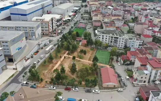 İshakpaşa Parkı Yenileniyor