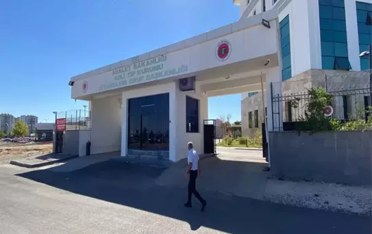 Baba Oğul Arasındaki Kanlı Tartışma