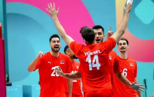 Voleybol Milli Takımından Galibiyet