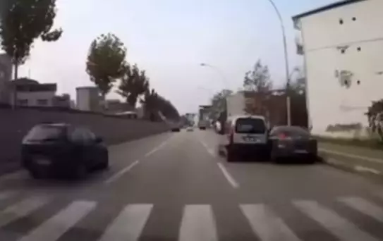 Bursa'da Trafik Kazaları Kameralara Yansıdı