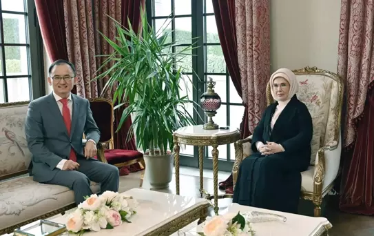 Emine Erdoğan, Çin Büyükelçisi Jiang Xuebin ile Buluştu