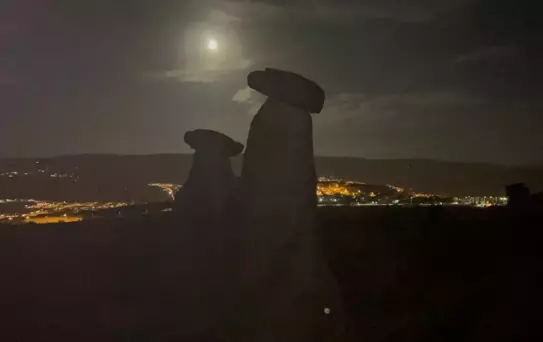 Kapadokya'da Görkemli Süper Ay