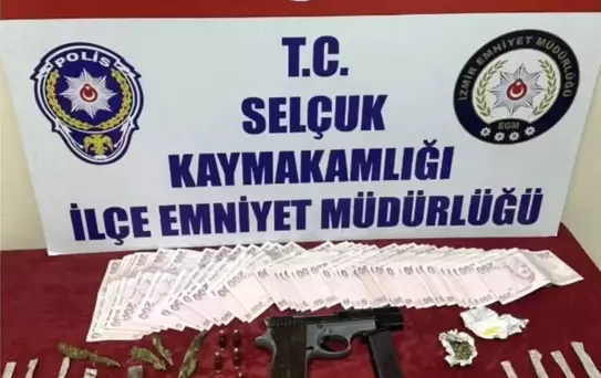Selçuk'ta Uyuşturucu Operasyonu: 3 Gözaltı