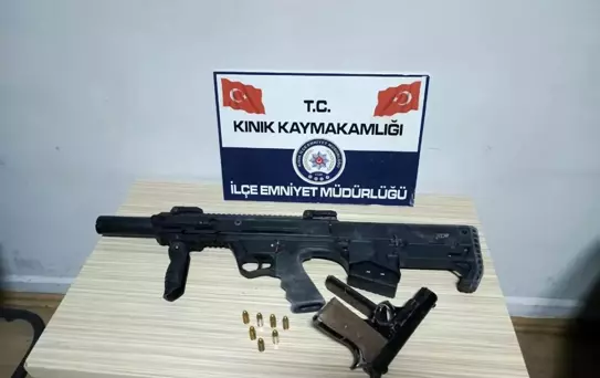 Kınık'ta Ruhsatsız Silah Operasyonu