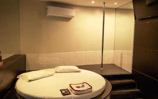 Só Prazer Motel'de Dönüşüm