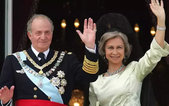 Eski İspanya Kralı 70 yıl sonra itiraf etti: Kardeşimi alnından vurup öldüren bendim