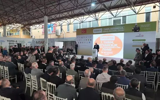 Hendek'te Tarım Fuarı Açıldı