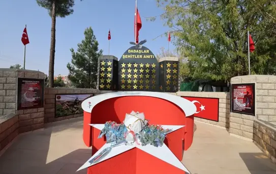 Siirt'te helikopter kazasında şehit olan 17 asker anıldı