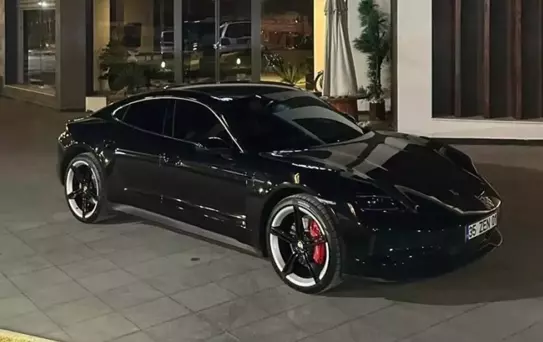 18 milyonluk lüks araçla ölümden dönen iş insanına markadan büyük şok