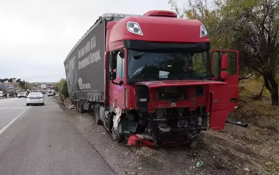 Burdur'da Kaza: Akademisyen Hayatını Kaybetti