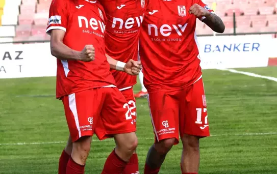 Altay, Balıkesirspor'u Ağırlıyor